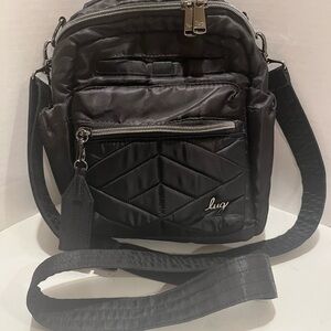 Lug Alpine Crossbody Solid Black